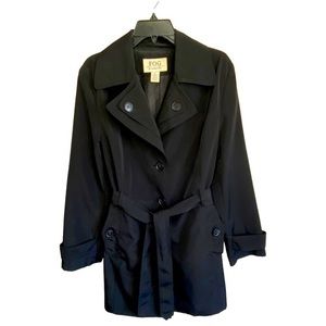 Black London Fog womens Women's Rain‎ Coat/trench coat
Size L